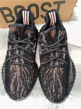 Yeezy Black And Brown 350 Shoes